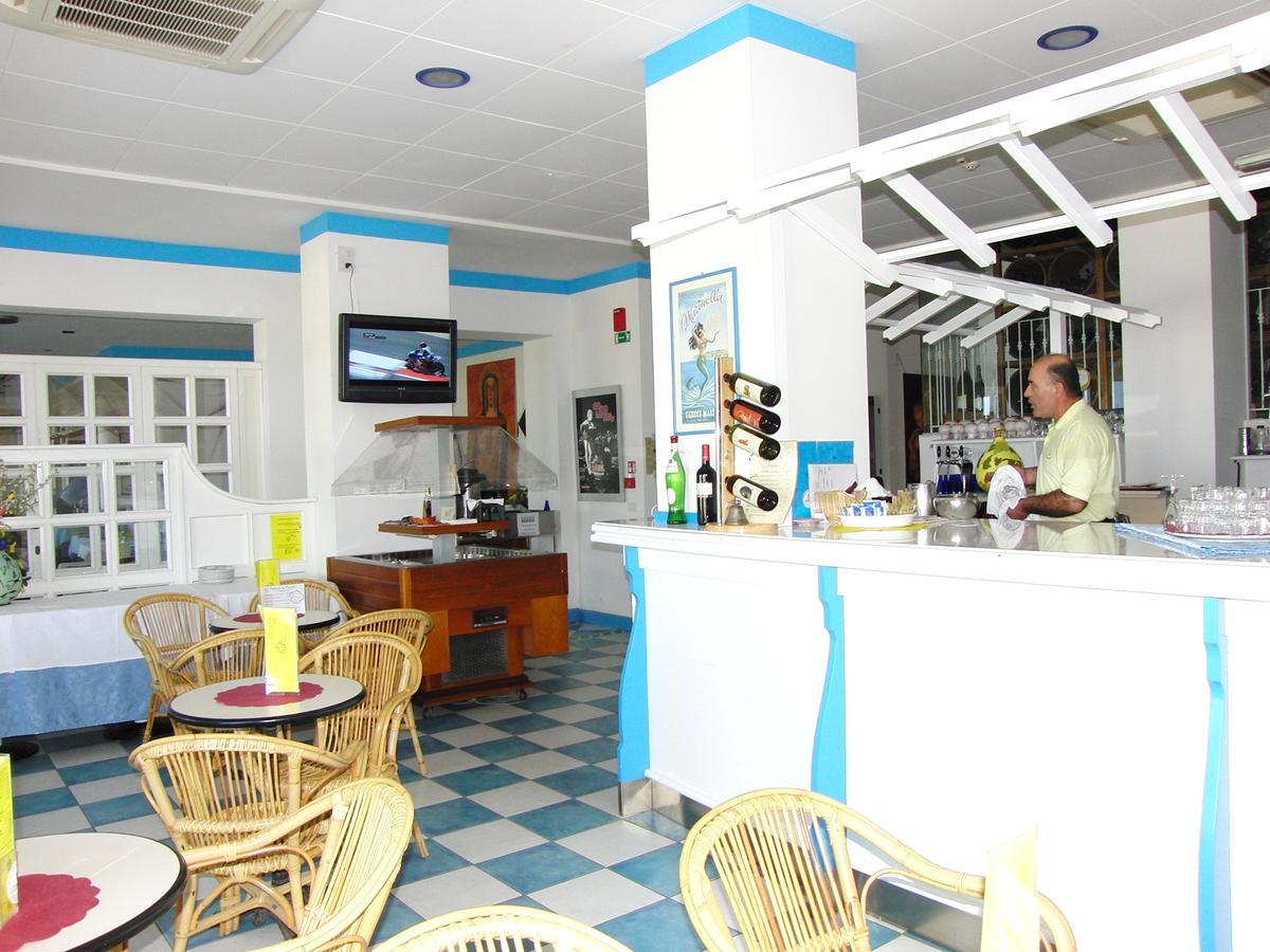 Hotel Resort Marinella Gabicce Mare Exterior photo