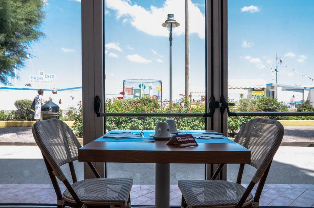 Hotel Resort Marinella Gabicce Mare Exterior photo